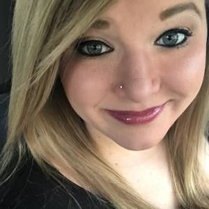 Meet your Posher, Leah